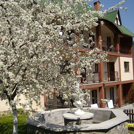 Bicfălău Mokus Panzio B&B 외부 사진