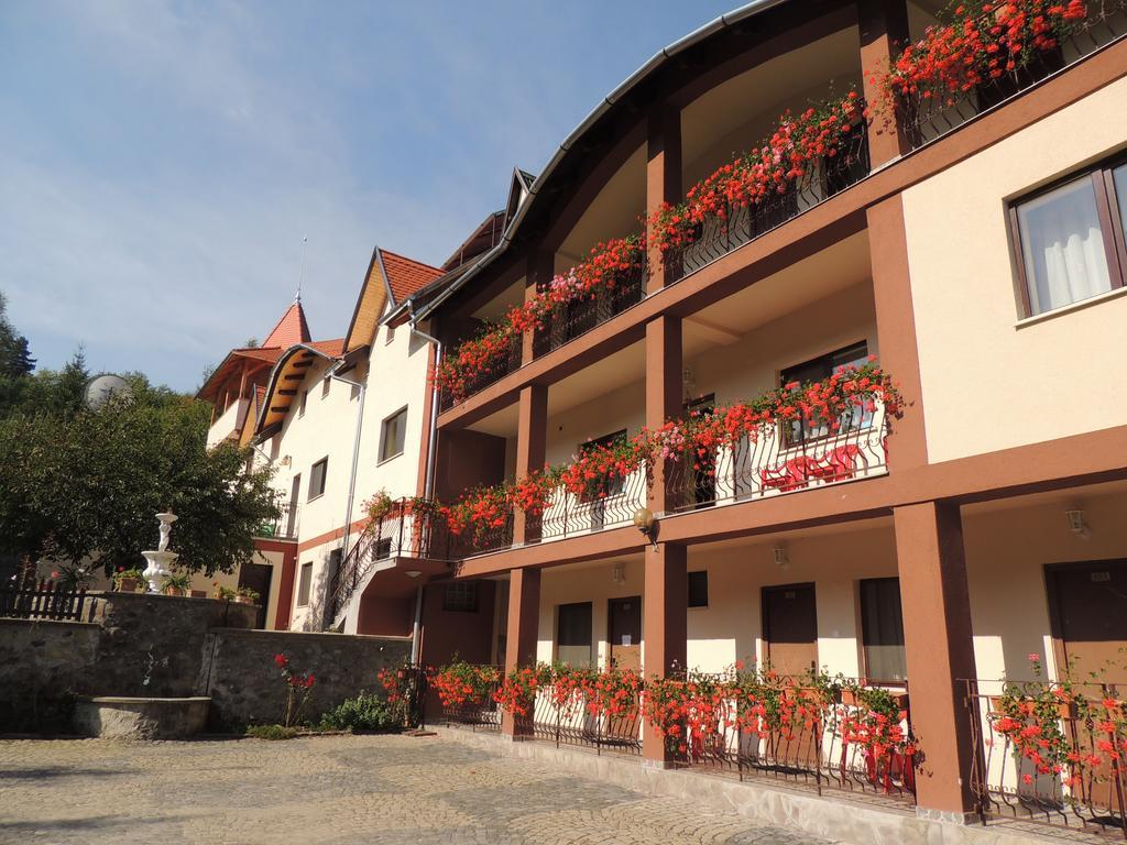 Bicfălău Mokus Panzio B&B 외부 사진