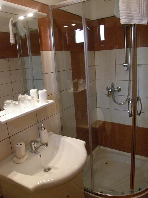Bicfălău Mokus Panzio B&B 외부 사진
